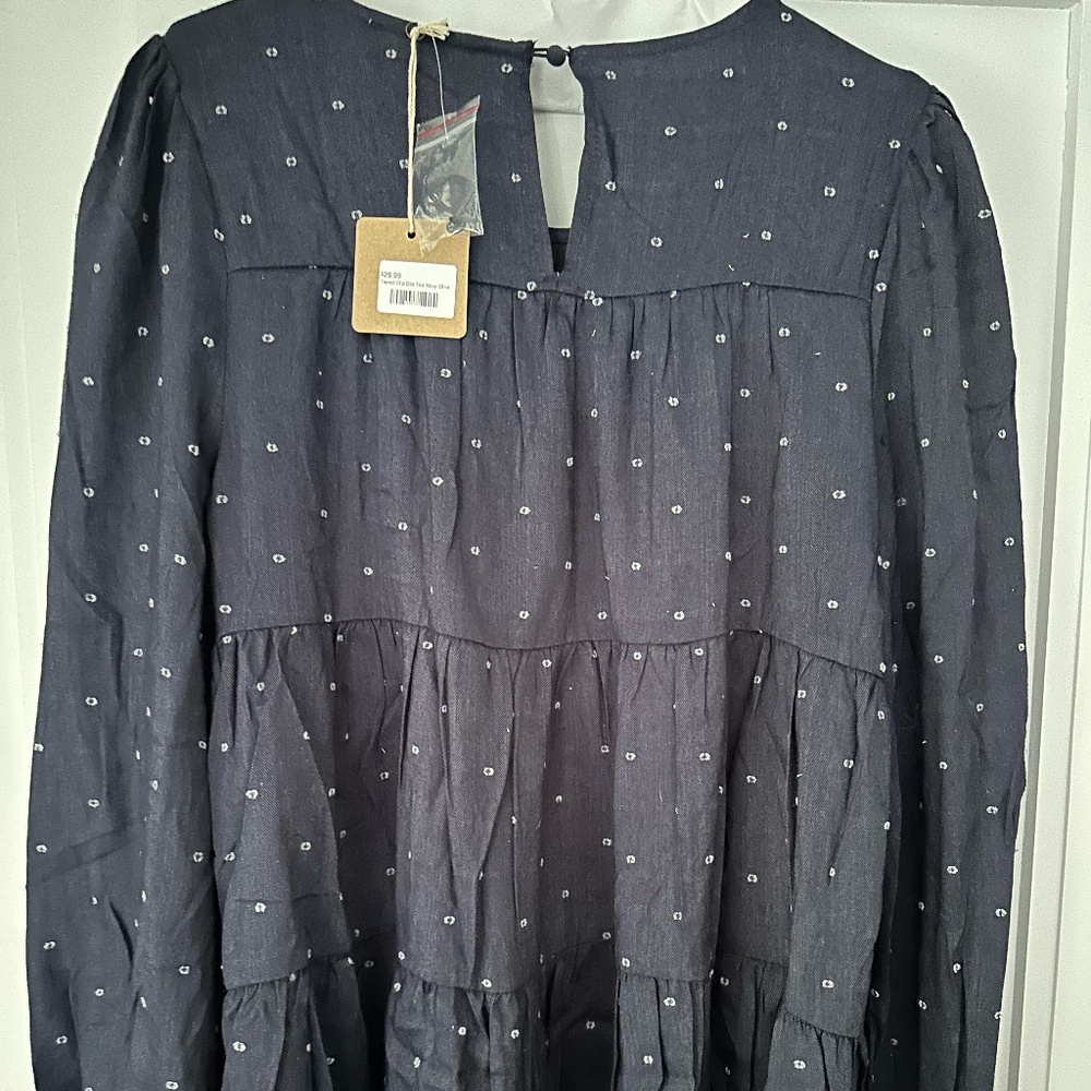 NWT - Blu Pepper - Tiered Clip Dot Top - Size L - Navy - Picture 3 of 14
